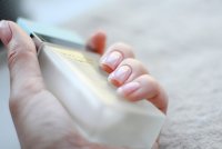 Waarom steeds meer vrouwen stoppen met gelnagels